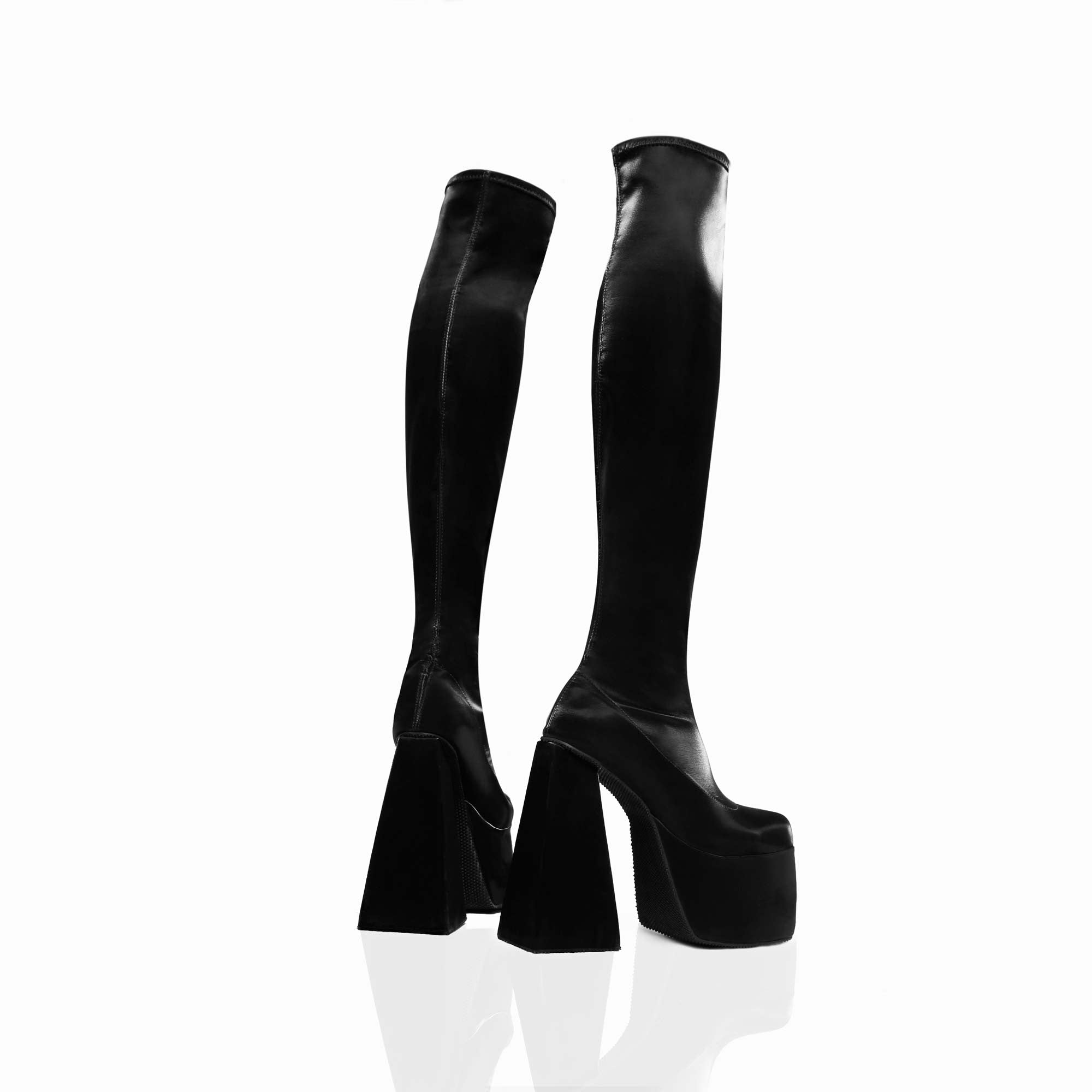 SWAN BOOTS (8145367859431)